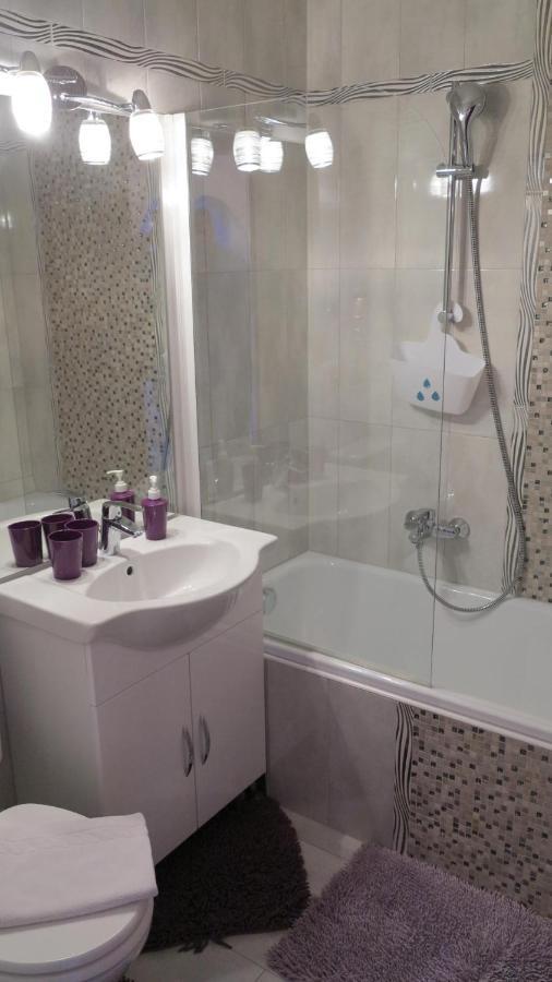 Haus Alpenrose Homestay