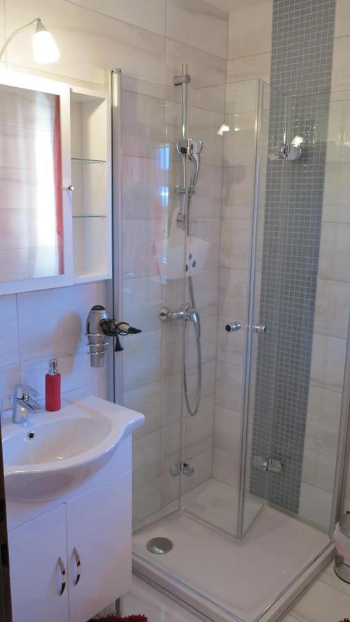 Homestay Haus Alpenrose Seeboden